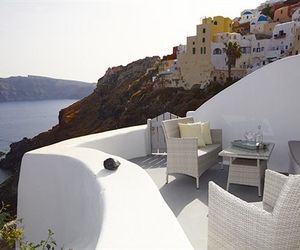 Liakada Oia Suites Oia Greece