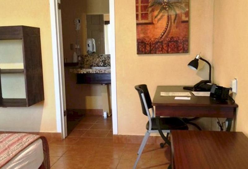 Hotel Photo 8