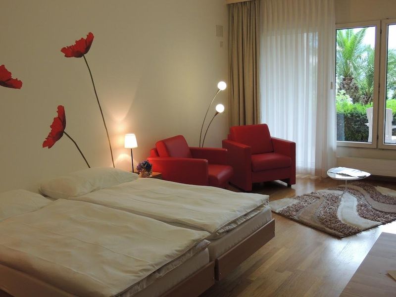 Hotel Photo 9