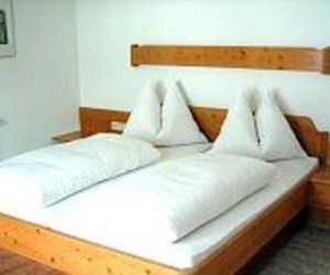 Hotel-Pension Sonnblick Oberberg Austria