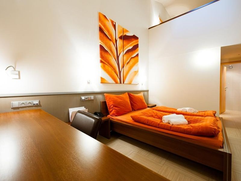 Hotel Photo 1
