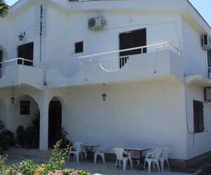 B&B Lovac Azurina Ulcinj Montenegro