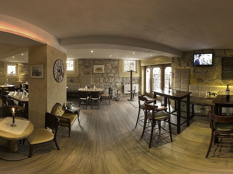 Hotel Photo 16