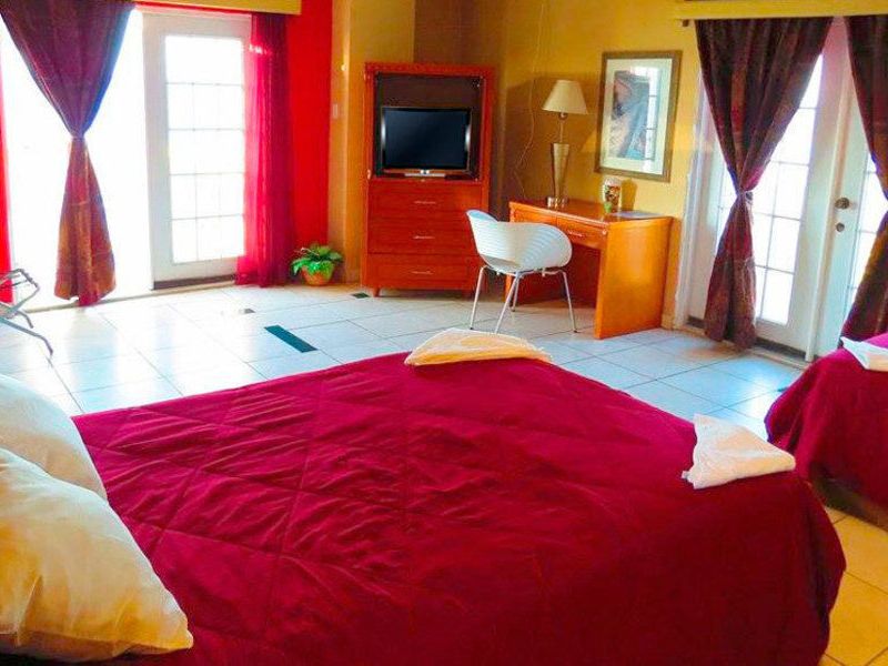 Hotel Photo 3