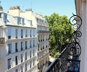 Hotel du Chemin Vert Paris France