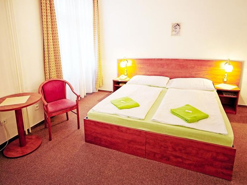 Hotel Photo 1