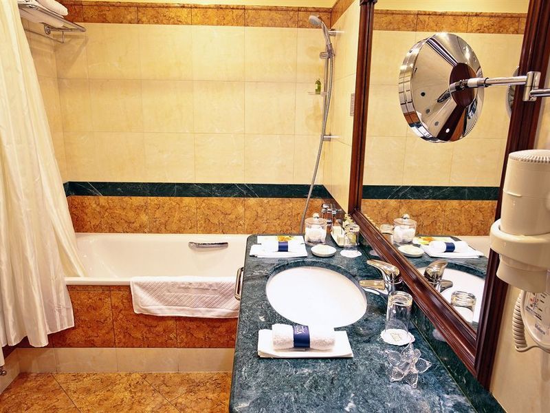 Hotel Photo 9