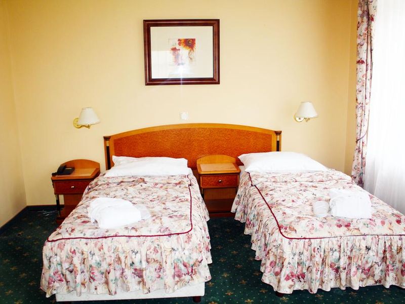 Hotel Photo 1