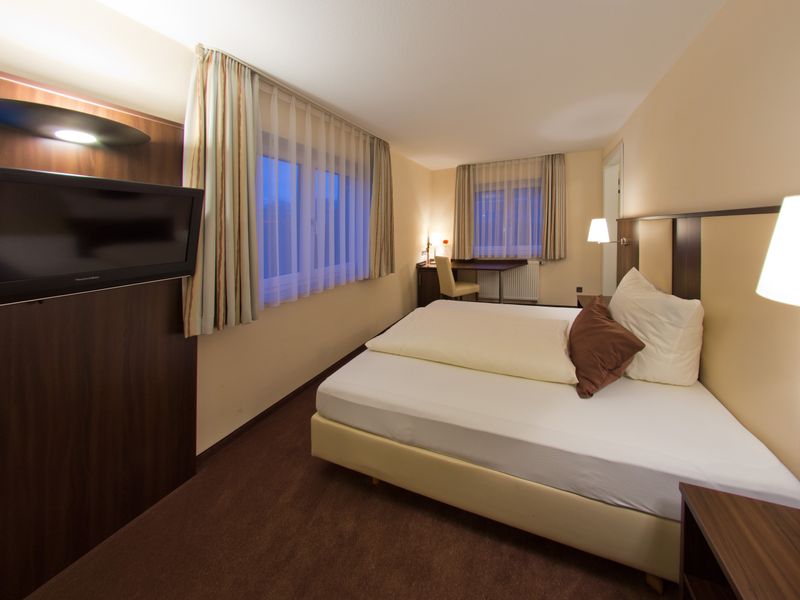 Hotel Photo 1