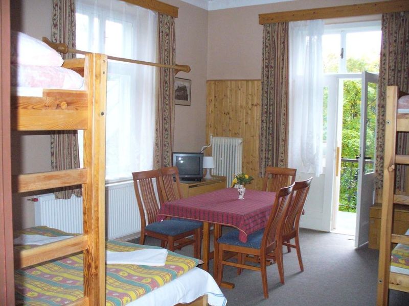 Hotel Photo 9