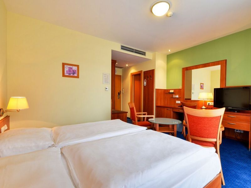 Hotel Photo 3