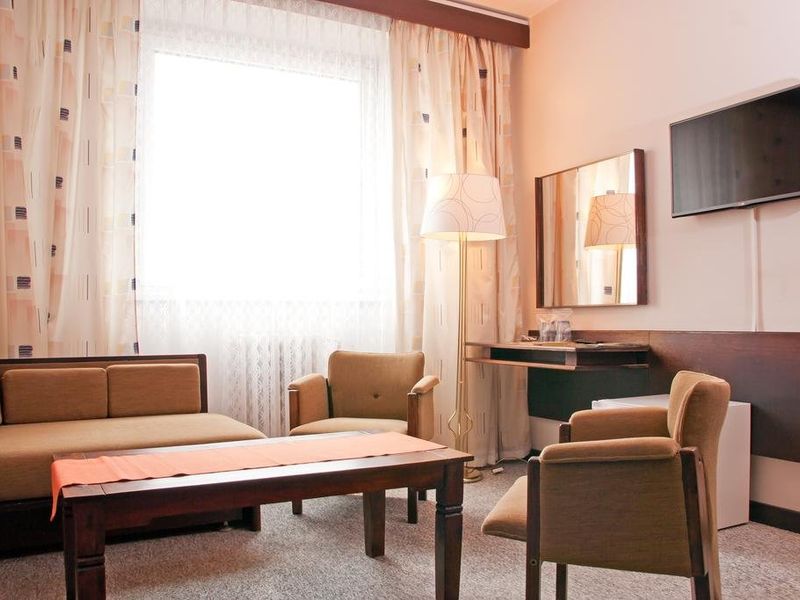 Hotel Photo 8