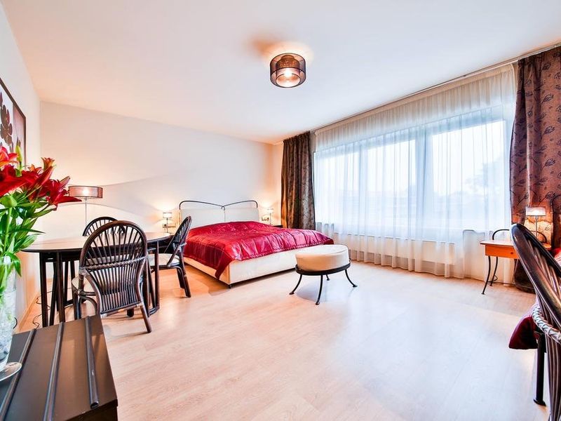 Hotel Photo 1