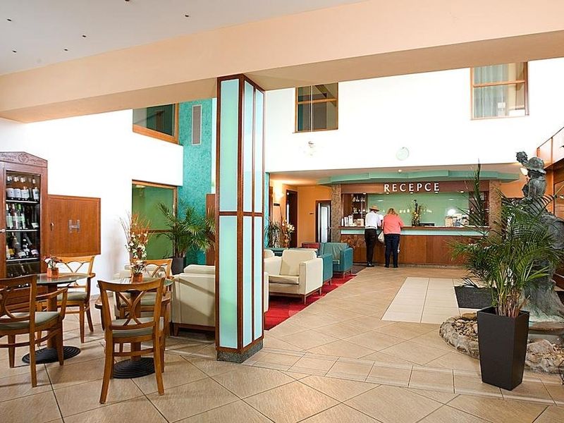 Hotel Photo 11