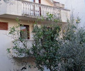 Studio Apartmani Kuljace Rafailovici Montenegro