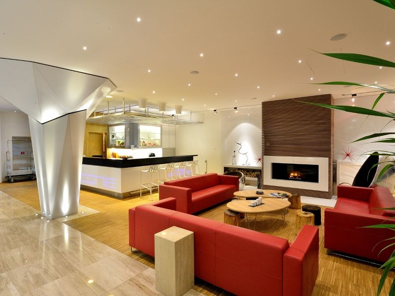 Hotel Photo 6