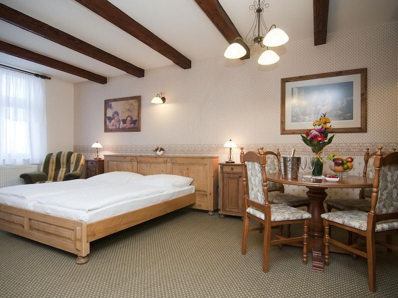 Hotel Photo 5
