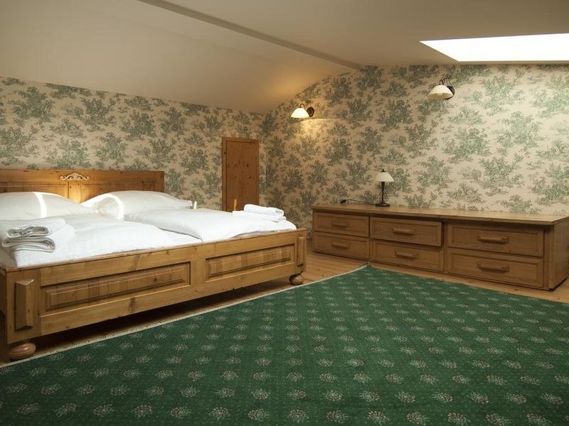 Hotel Photo 8