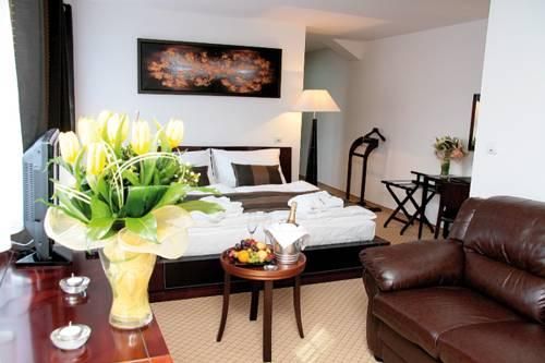 Hotel Photo 4