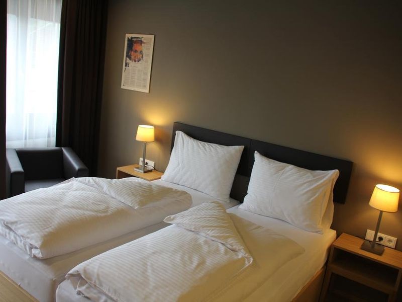 Hotel Photo 8