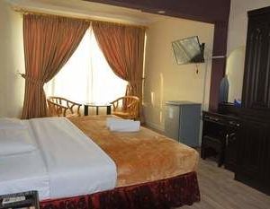 OYO 394 Dana Al Buhaira Beach Hotel Ajman City United Arab Emirates