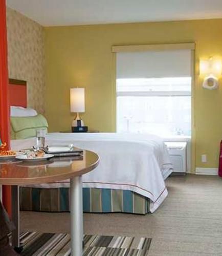 Home2 Suites by Hilton Greensboro Airport