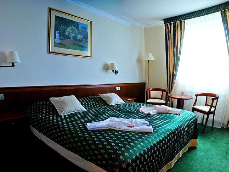 Hotel Photo 1