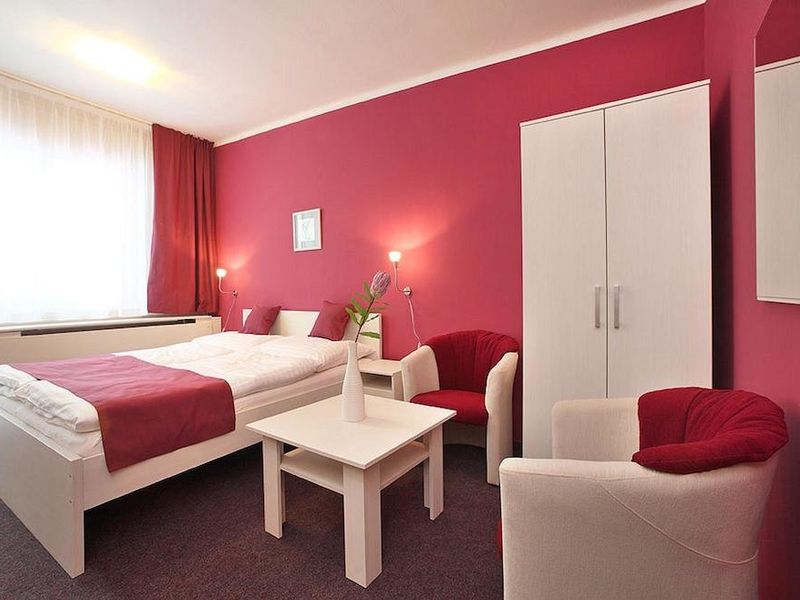 Hotel Photo 1