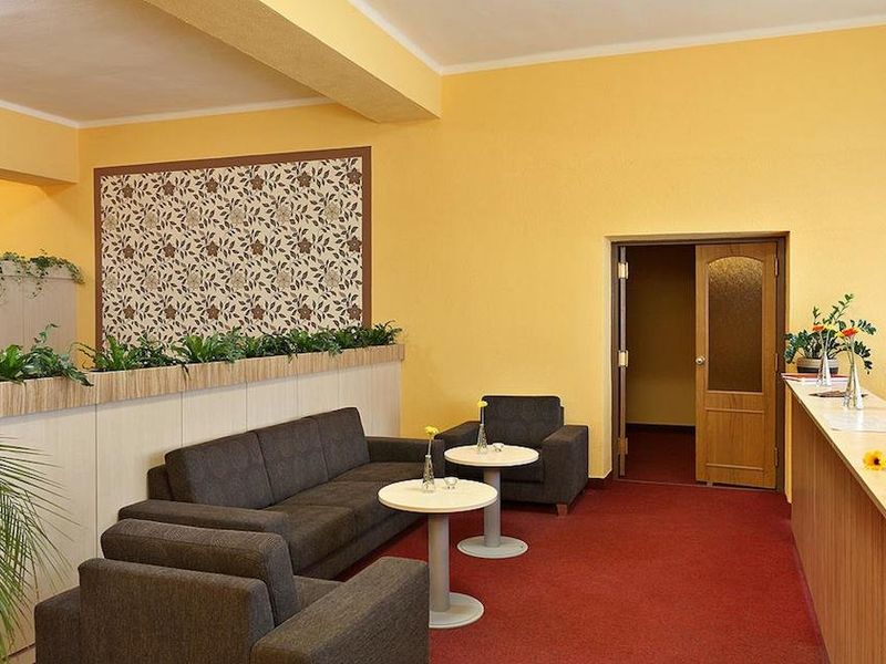Hotel Photo 8