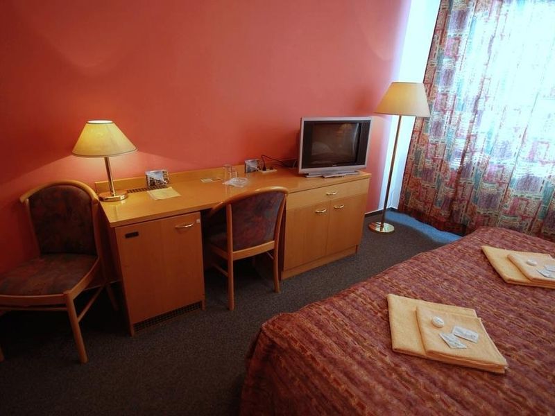 Hotel Photo 4