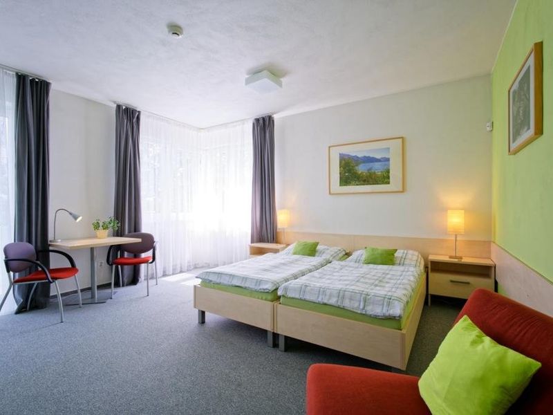 Hotel Photo 1