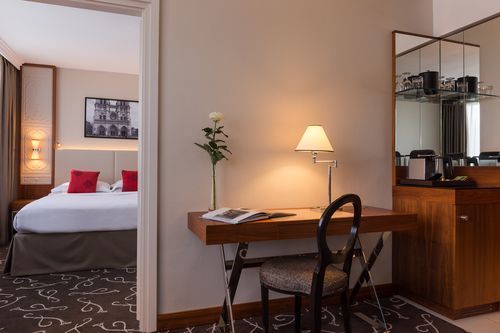 Hotel Photo 11