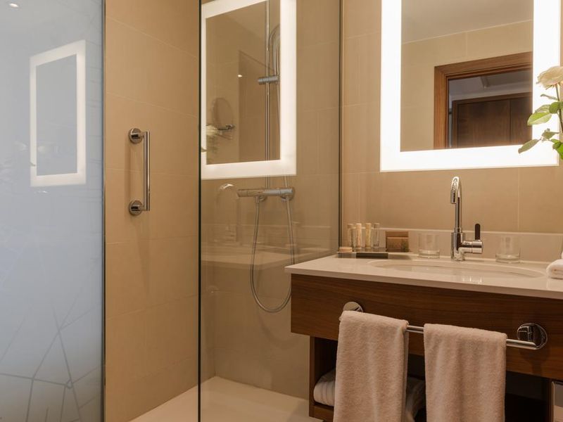 Hotel Photo 9