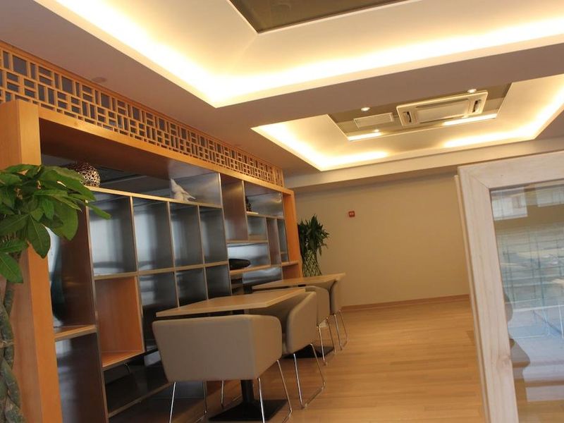 Hotel Photo 16