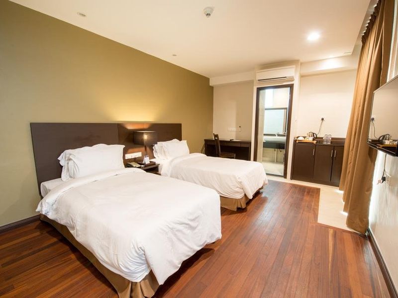 Hotel Photo 1