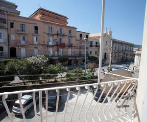 Corallone a Picco sul Mare Tropea Italy