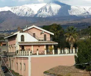 Villa Maretna Giarre Italy