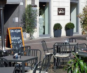 Appartamento Piazza Mazzini Como Italy