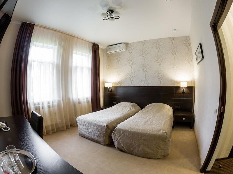 Hotel Photo 1