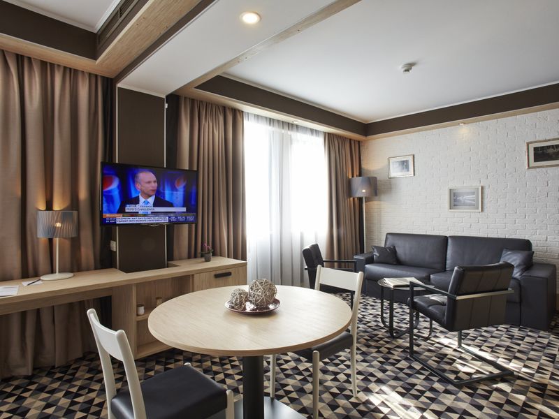 Hotel Photo 4