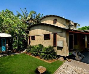 2b Manfred St - The Wave House Byron Bay Australia