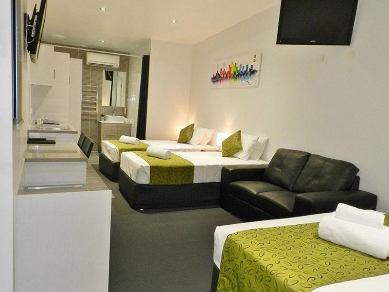 Hotel Photo 8
