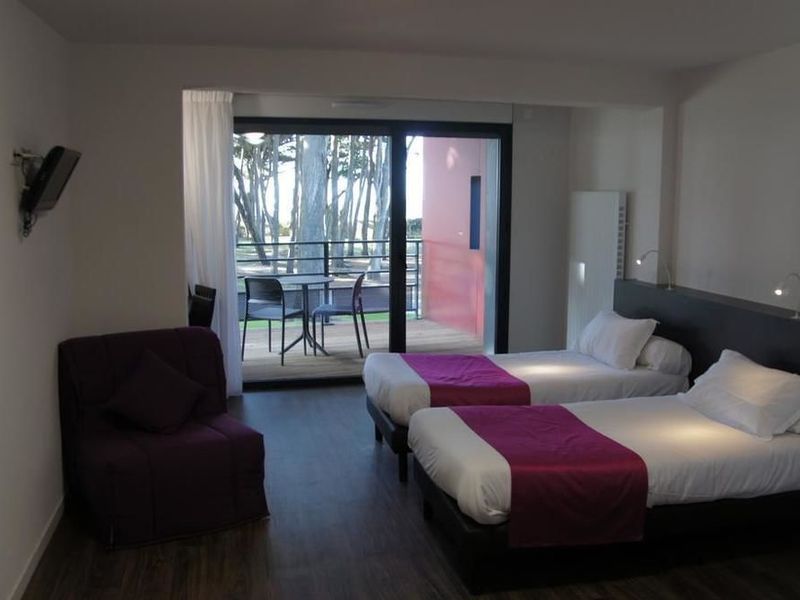 Hotel Photo 6