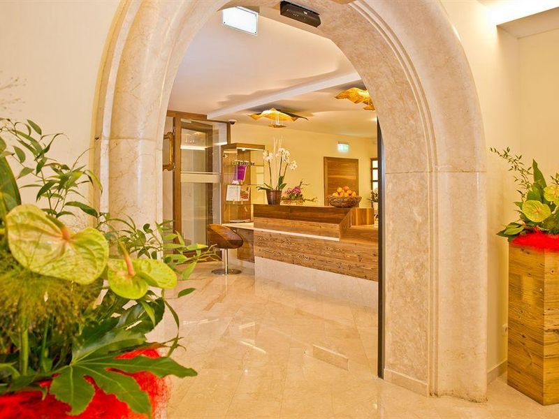 Hotel Photo 19