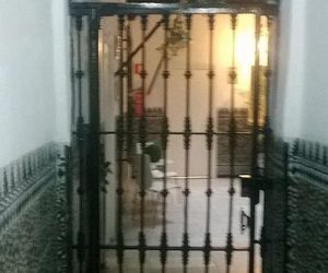 HOSPEDAJE SAN LUIS Seville Spain