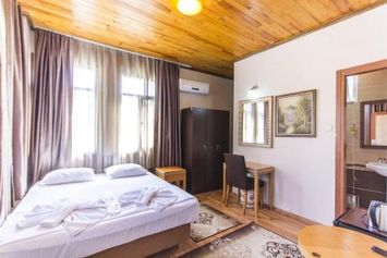 Herton Hotel