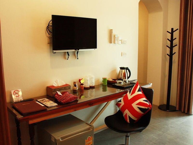 Hotel Photo 6