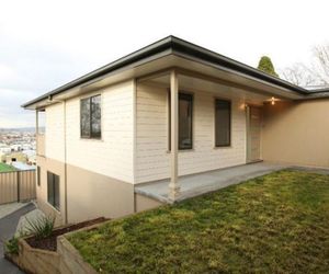 Button Street Townhouse Launceston Australia