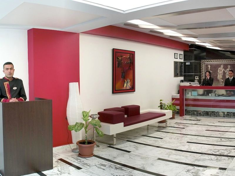 Hotel Photo 7