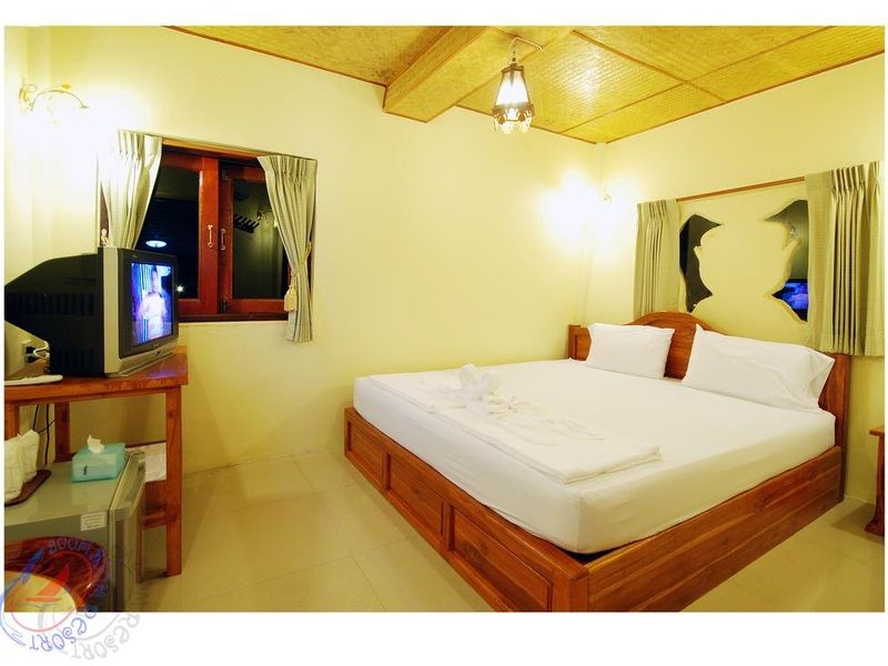 Hotel Photo 9